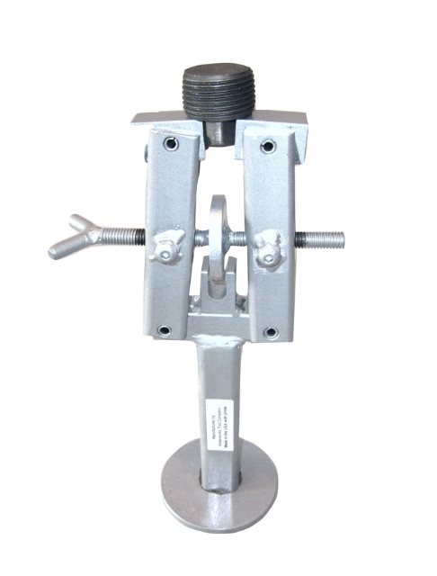 pipe plug installation tool utility